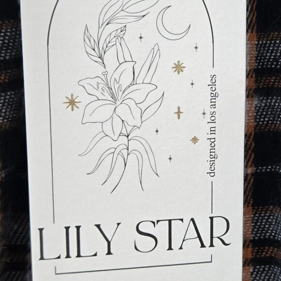 Lily Star* Plaid Crop-Top Multicolor* Long Sleeve* Tie Bow at bottom* Size: M - Picture 7 of 8